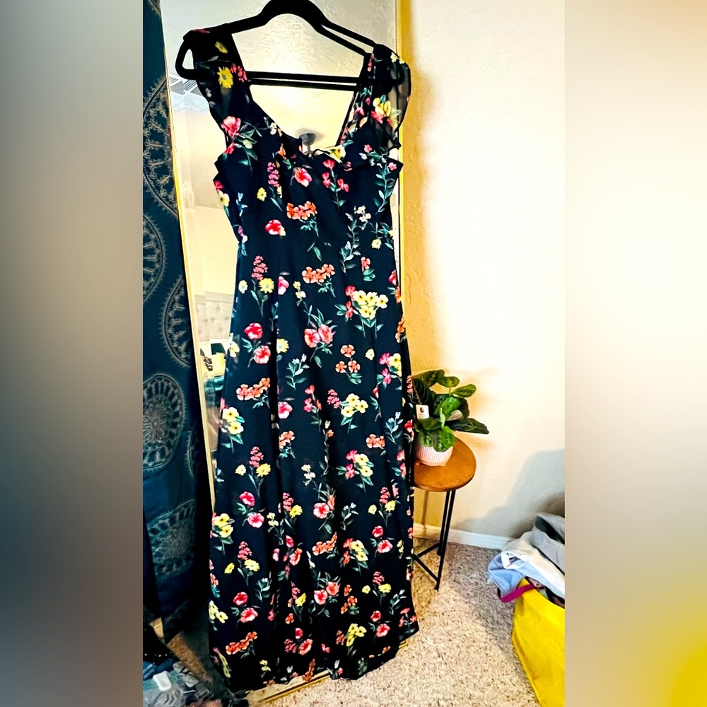 Flowy   maxi dress